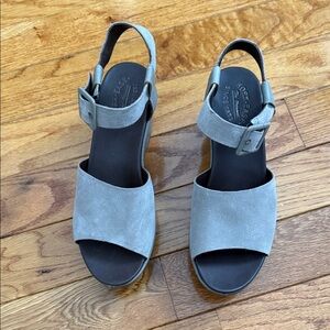 Kork-Ease Gray Suede Sandals